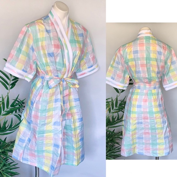 v i n t a g e :: Retro Stripe Pastel Seersucker Robe - Picture 2 of 11